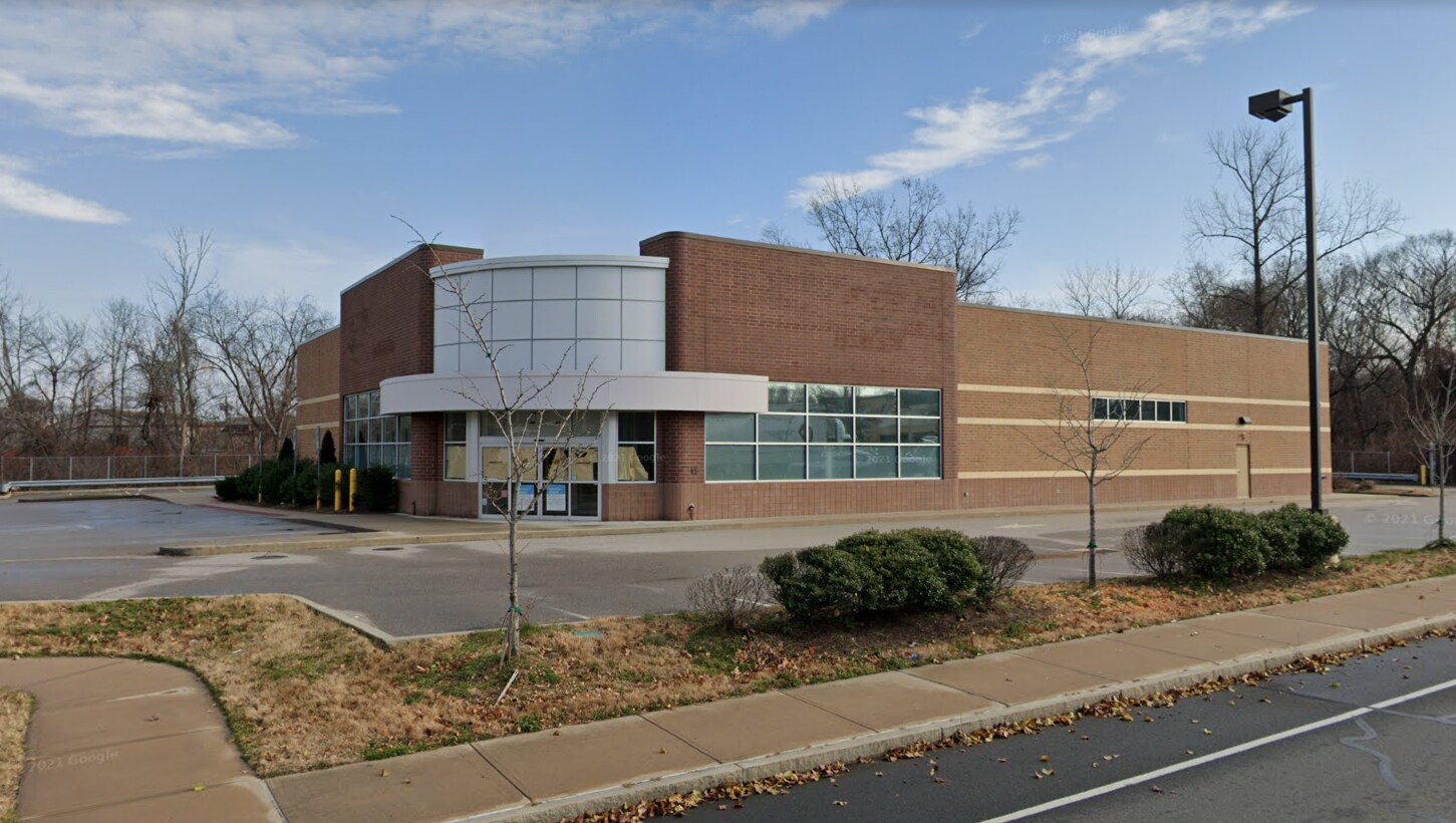 329 Ellington Rd, East Hartford, CT 06108 Retail for Lease