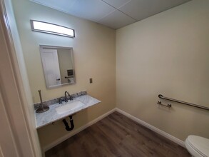 822 Hartz Way, Danville, CA for lease Interior Photo- Image 2 of 7