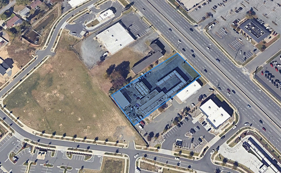 5320 E Independence Blvd, Charlotte, NC for sale - Building Photo - Image 1 of 3