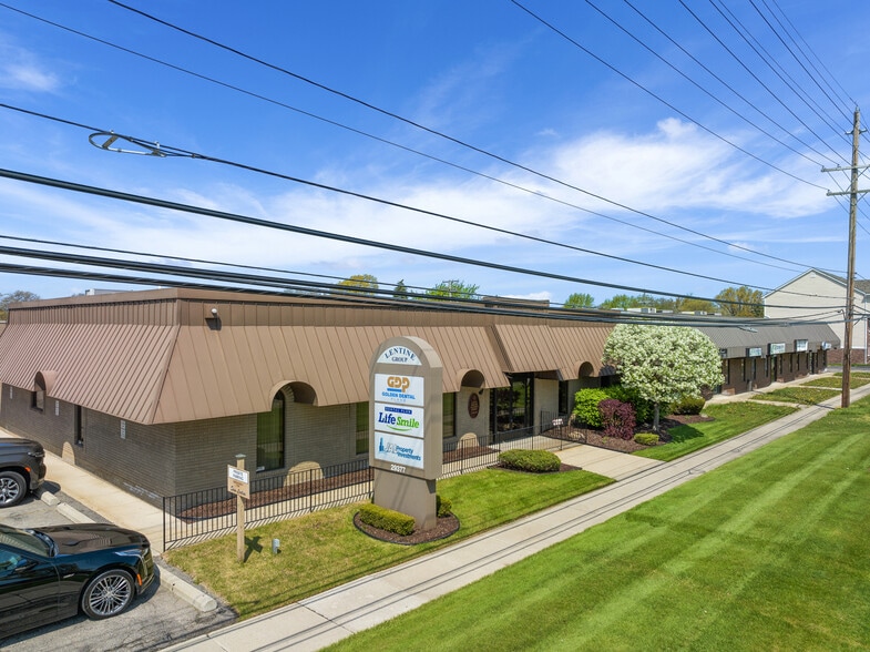 29377 Hoover Rd, Warren, MI for sale - Building Photo - Image 2 of 7