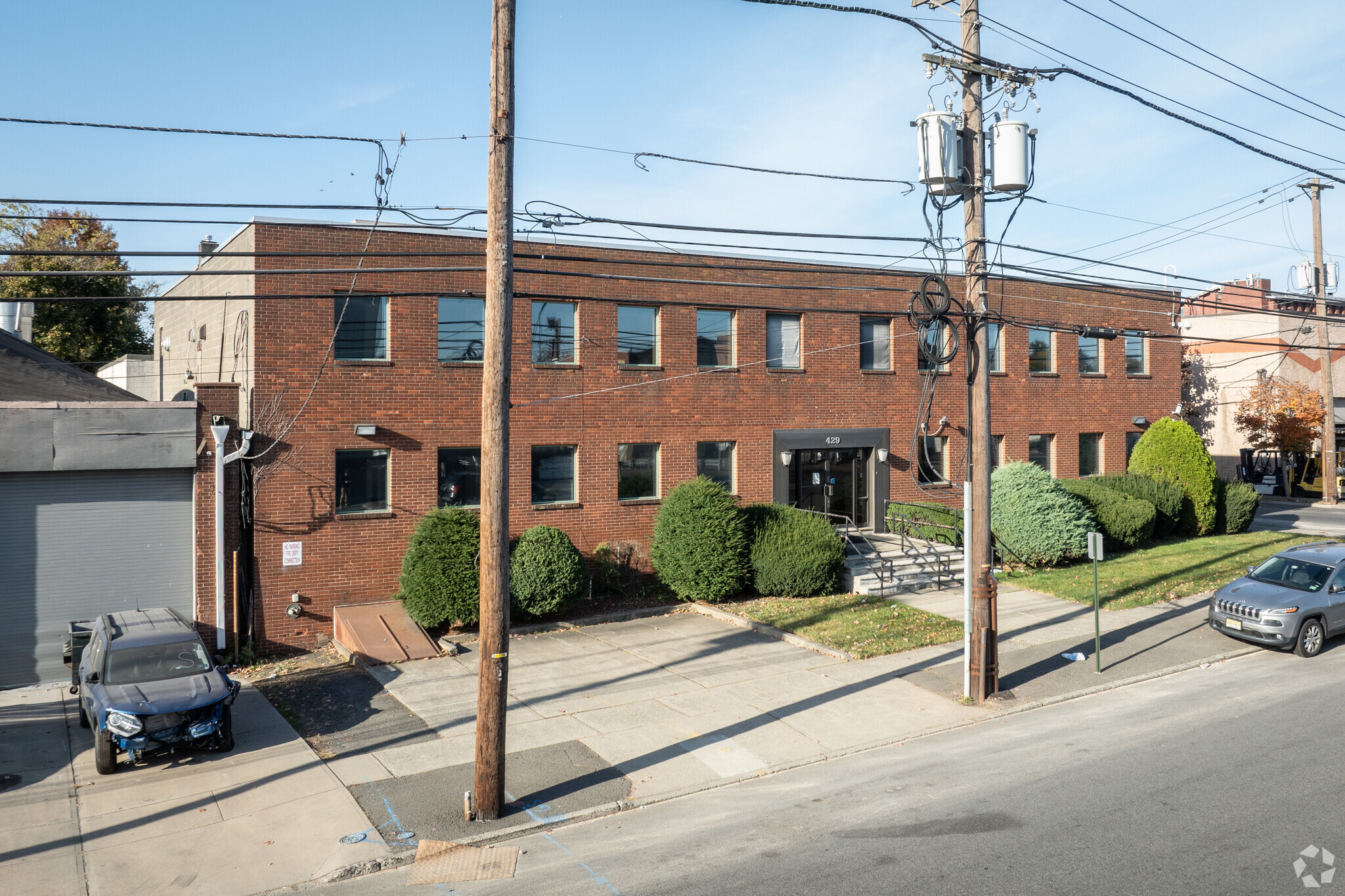 429 Getty Ave, Clifton, NJ for lease Building Photo- Image 1 of 12