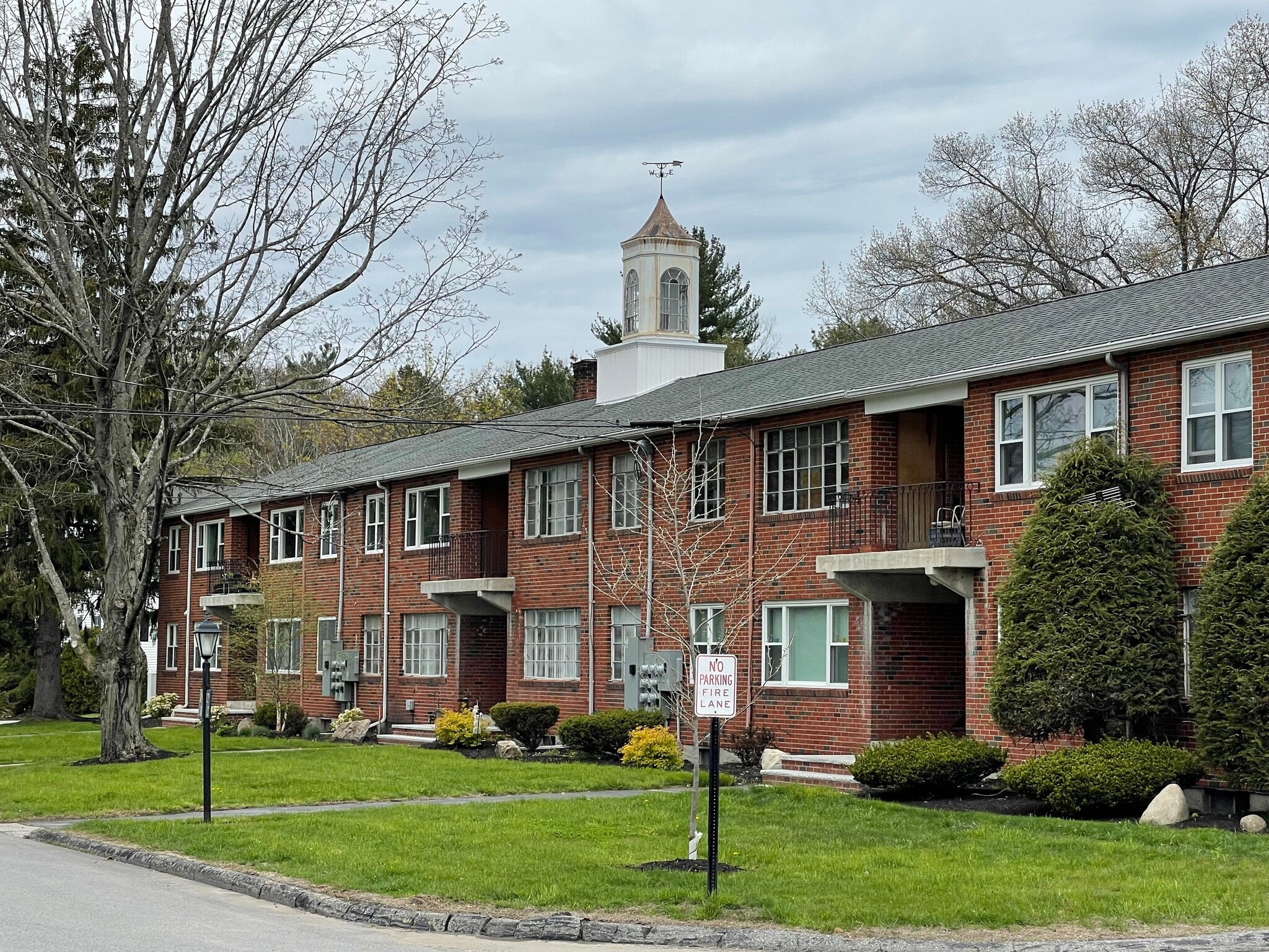 2-iris-ct-acton-ma-01720-loopnet