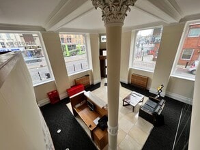 660-664 Commercial Rd, London for lease Interior Photo- Image 1 of 14