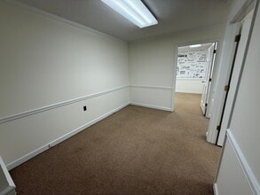 313 Trindale Rd, High Point, NC for lease Interior Photo- Image 1 of 7