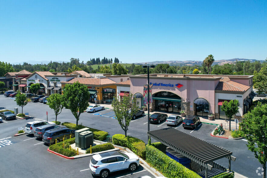 3560-3660 Grand Ave, Chino Hills, CA for lease - Building Photo - Image 2 of 25