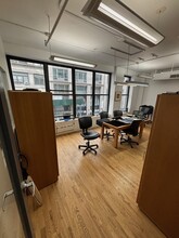 8 W 36th St, New York, NY for lease Interior Photo- Image 2 of 16