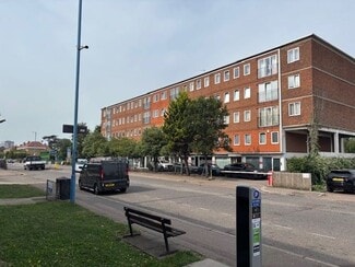 More details for 230 High St, Potters Bar - Office for Sale