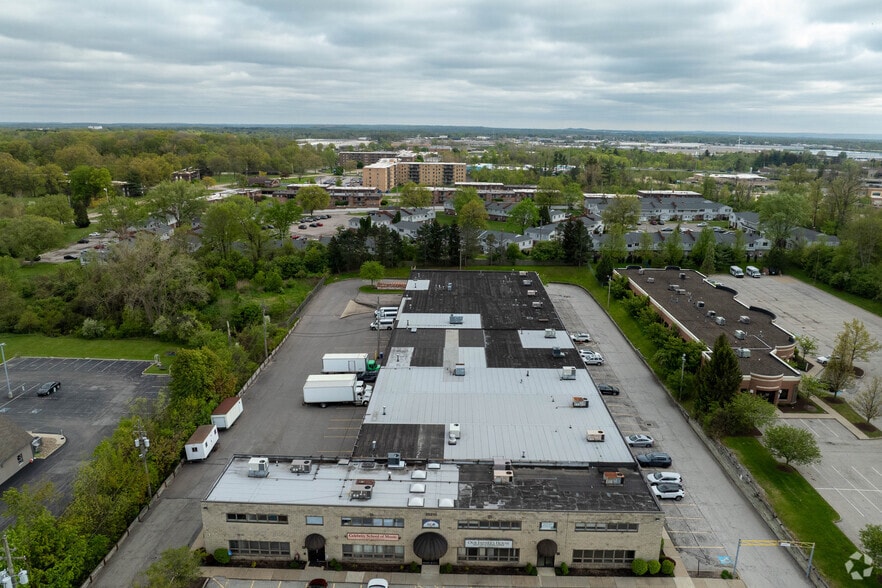 26210 Emery Rd, Warrensville Heights, OH for lease - Aerial - Image 3 of 5