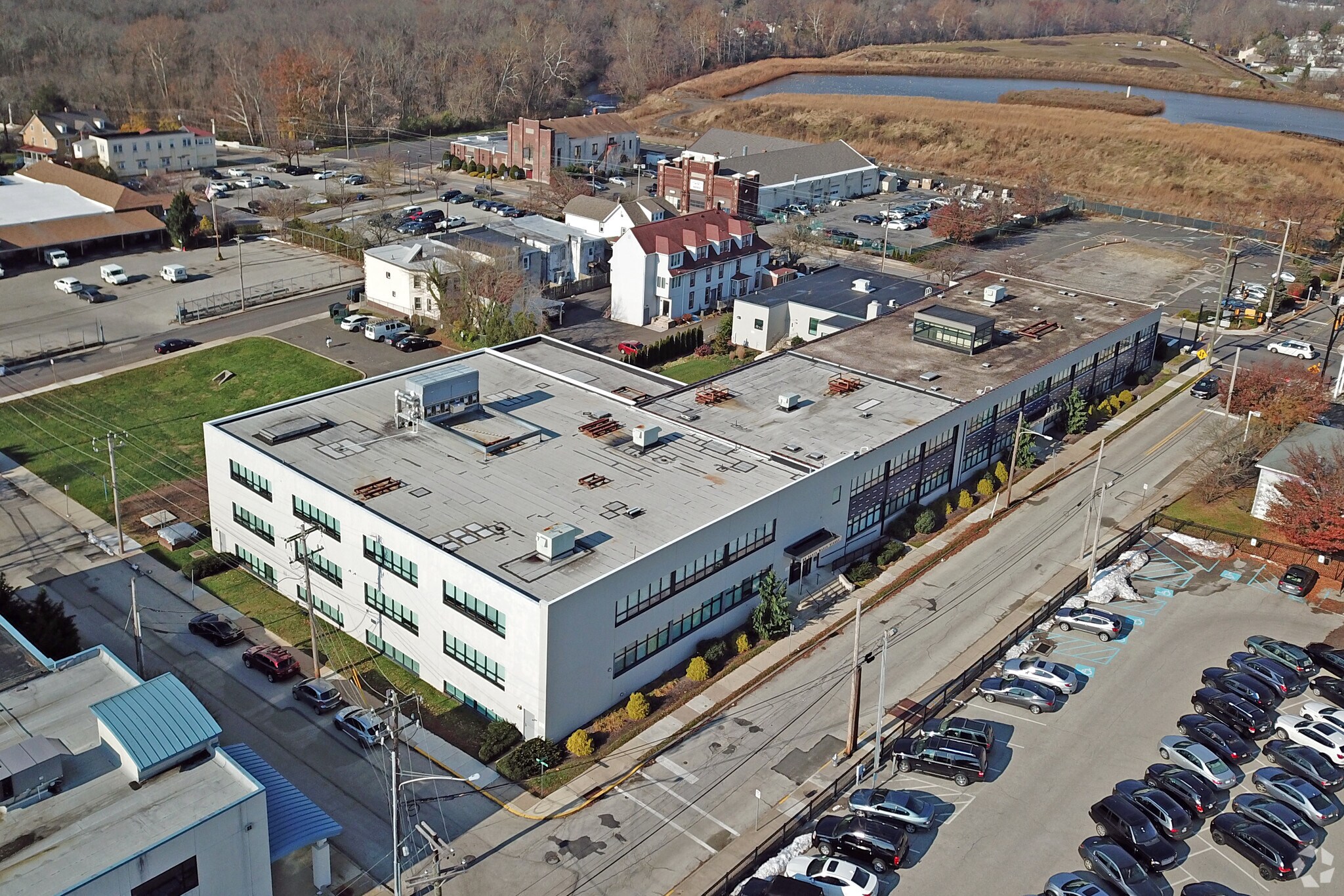 100-112 W Butler Ave, Ambler, PA for lease Primary Photo- Image 1 of 9