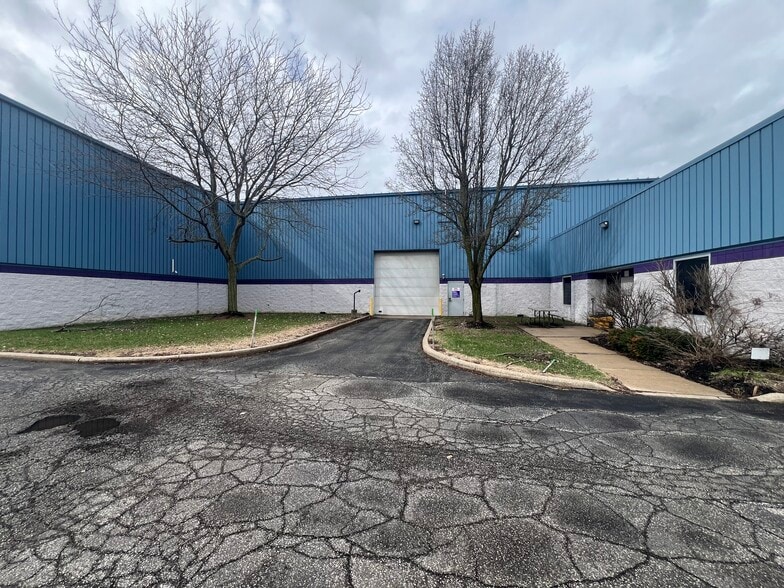 3017 W 17th St, Erie, PA for lease - Building Photo - Image 3 of 14