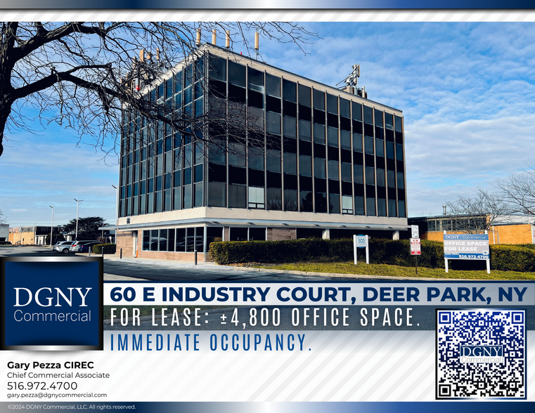 60 E Industry Ct, Deer Park, NY for lease - Building Photo - Image 1 of 5