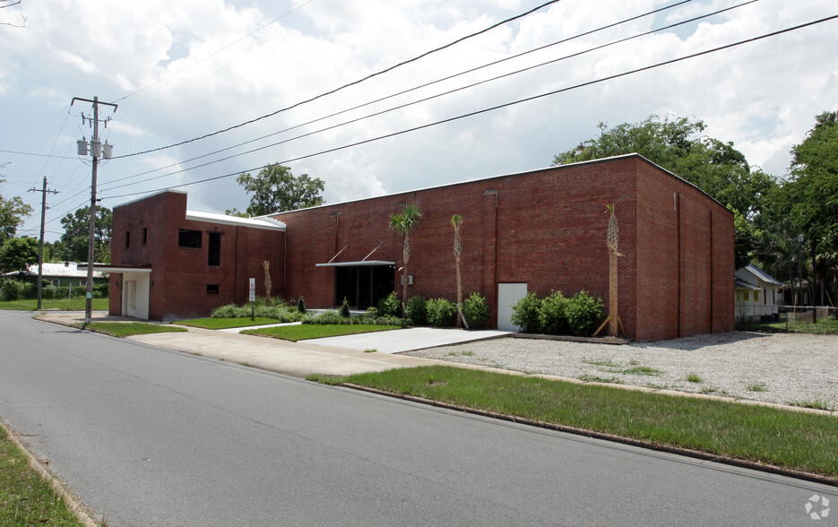 1603 Albany St, Brunswick, GA for lease - Building Photo - Image 1 of 12