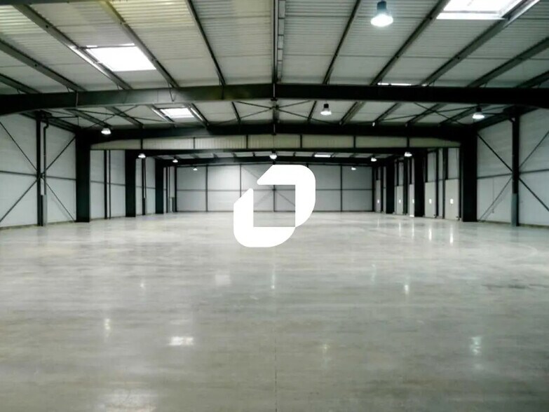 Flex in Bondoufle for sale - Building Photo - Image 3 of 13