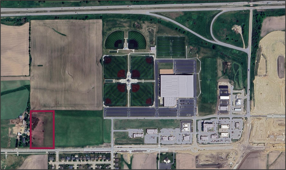 4100 Forest Grove Dr, Bettendorf, IA for sale - Primary Photo - Image 1 of 2