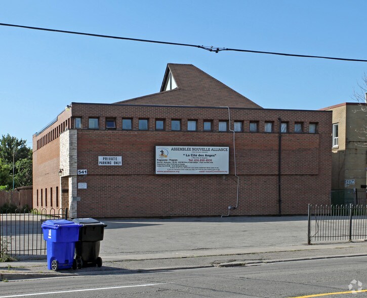 541 Danforth Rd, Toronto, ON for sale - Primary Photo - Image 1 of 1