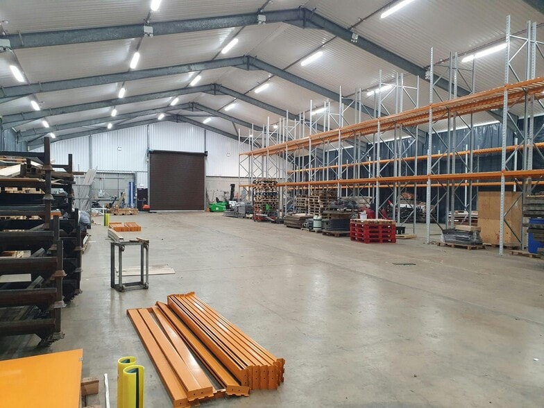 Harbury Ln, Bishops Tachbrook for lease - Building Photo - Image 3 of 6