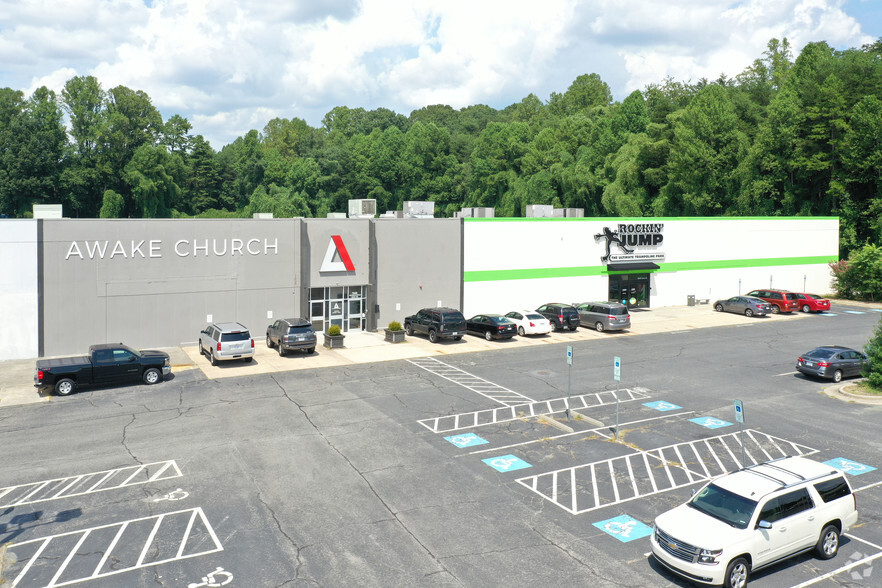 Industrial in Winston-Salem, NC for sale - Primary Photo - Image 1 of 1