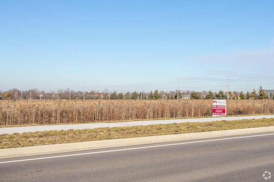 8300 Liberty Way, West Chester, OH for lease - Building Photo - Image 2 of 5