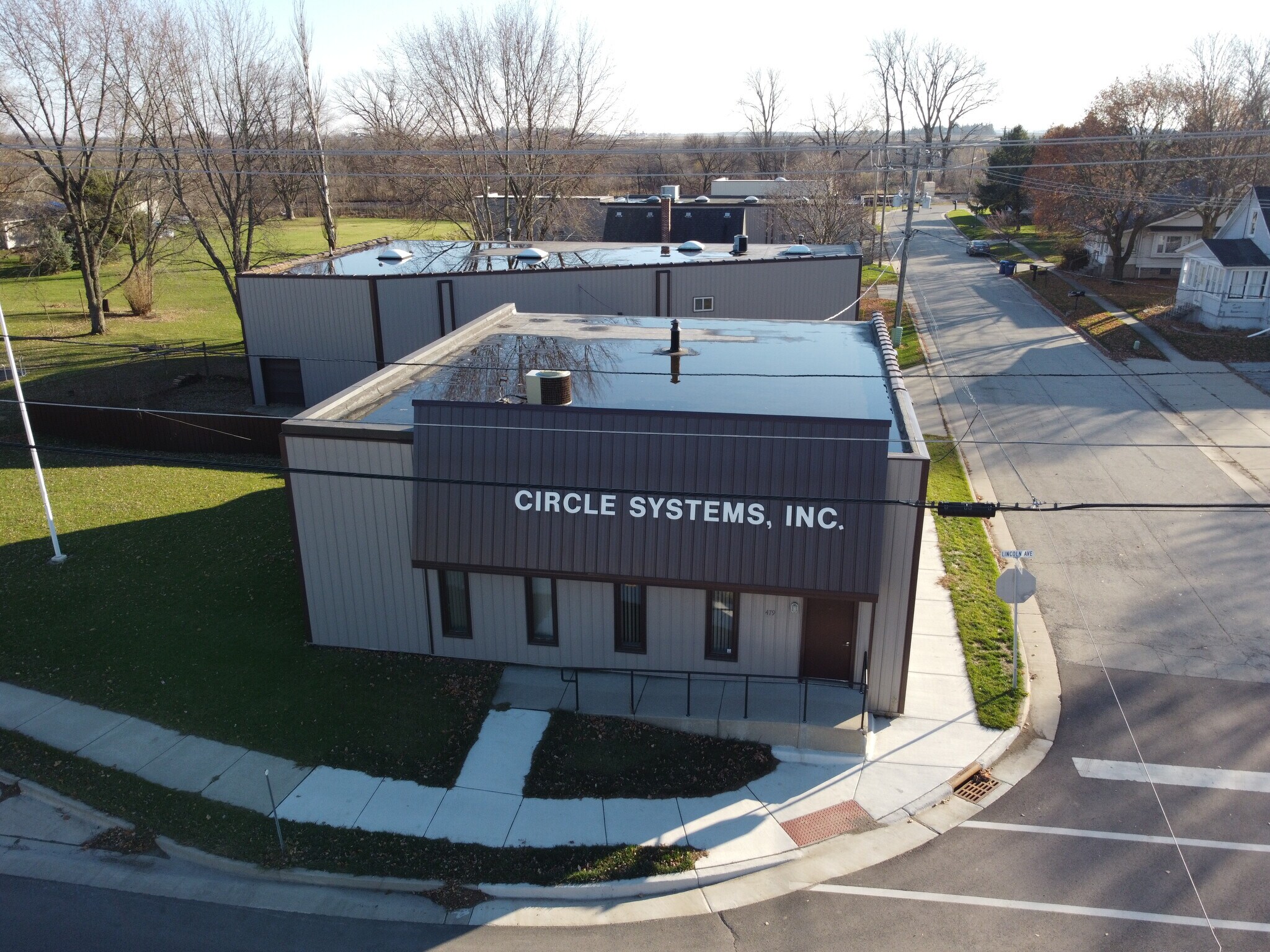 479 W Lincoln Ave, Hinckley, IL 60520