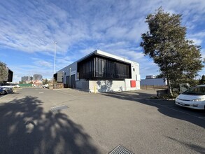40-44 Cook St, Port Melbourne for lease Building Photo- Image 1 of 8