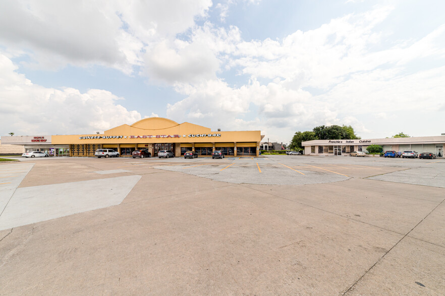 1009-1051 E NASA Rd 1, Houston, TX for lease - Building Photo - Image 2 of 20