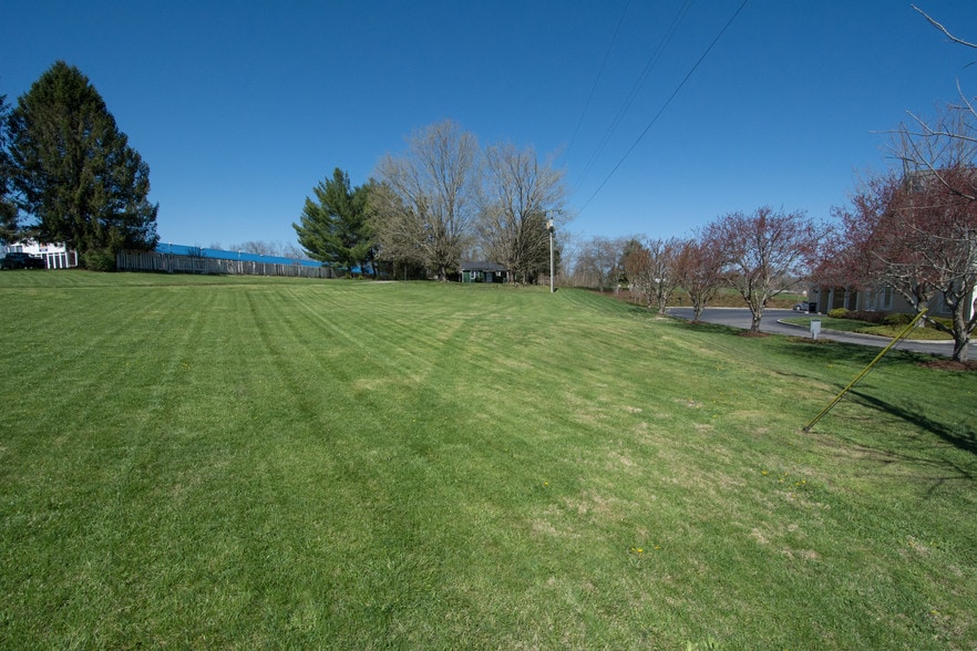 2775 Jefferson St, Lewisburg, WV for sale - Image 1 of 27