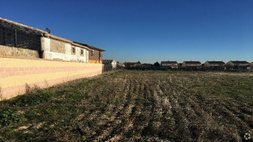 Calle Enebro, 37 D, Ugena, Toledo for sale Primary Photo- Image 1 of 4