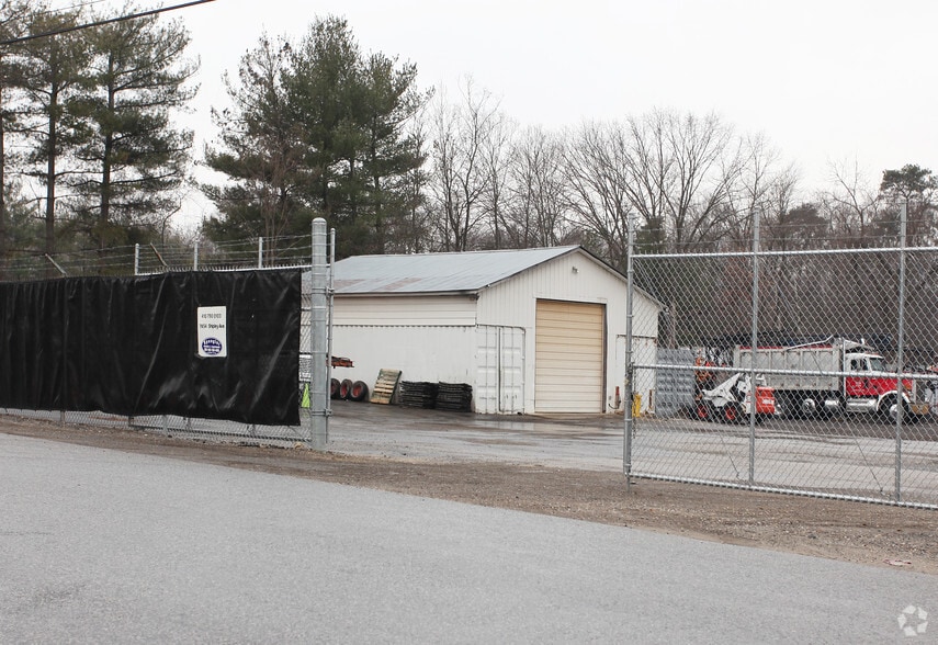 7454 Shipley Ave, Harmans, MD for sale - Primary Photo - Image 1 of 3