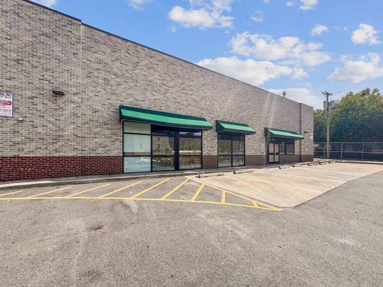 2380 John F Kennedy Blvd, Jersey City, NJ for lease - Building Photo - Image 2 of 21