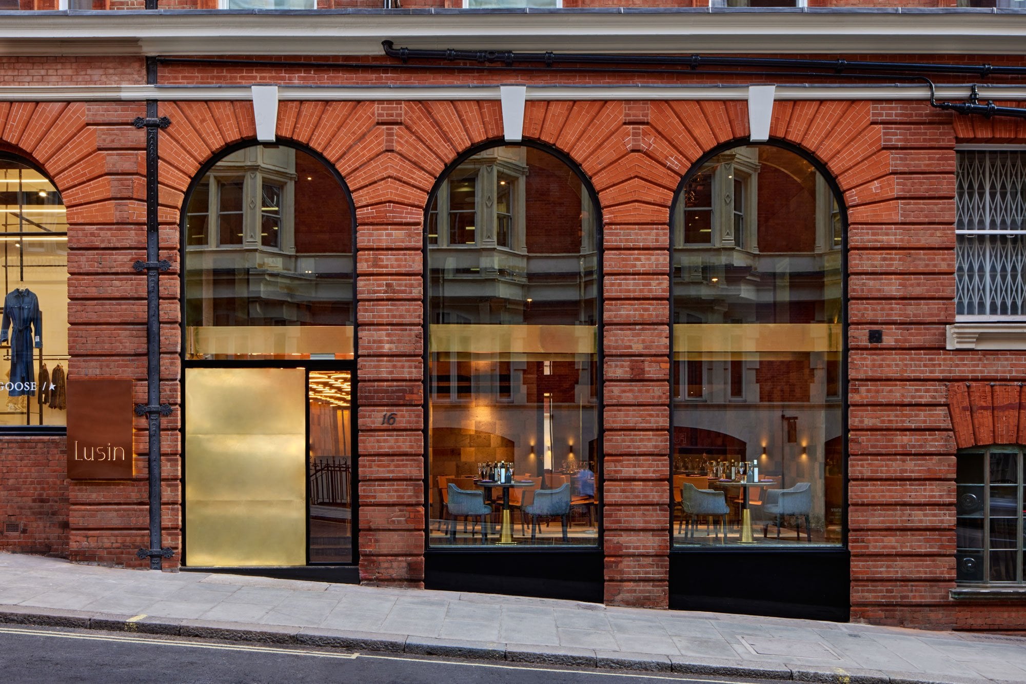 16 Hay Hl, London for sale Building Photo- Image 1 of 1