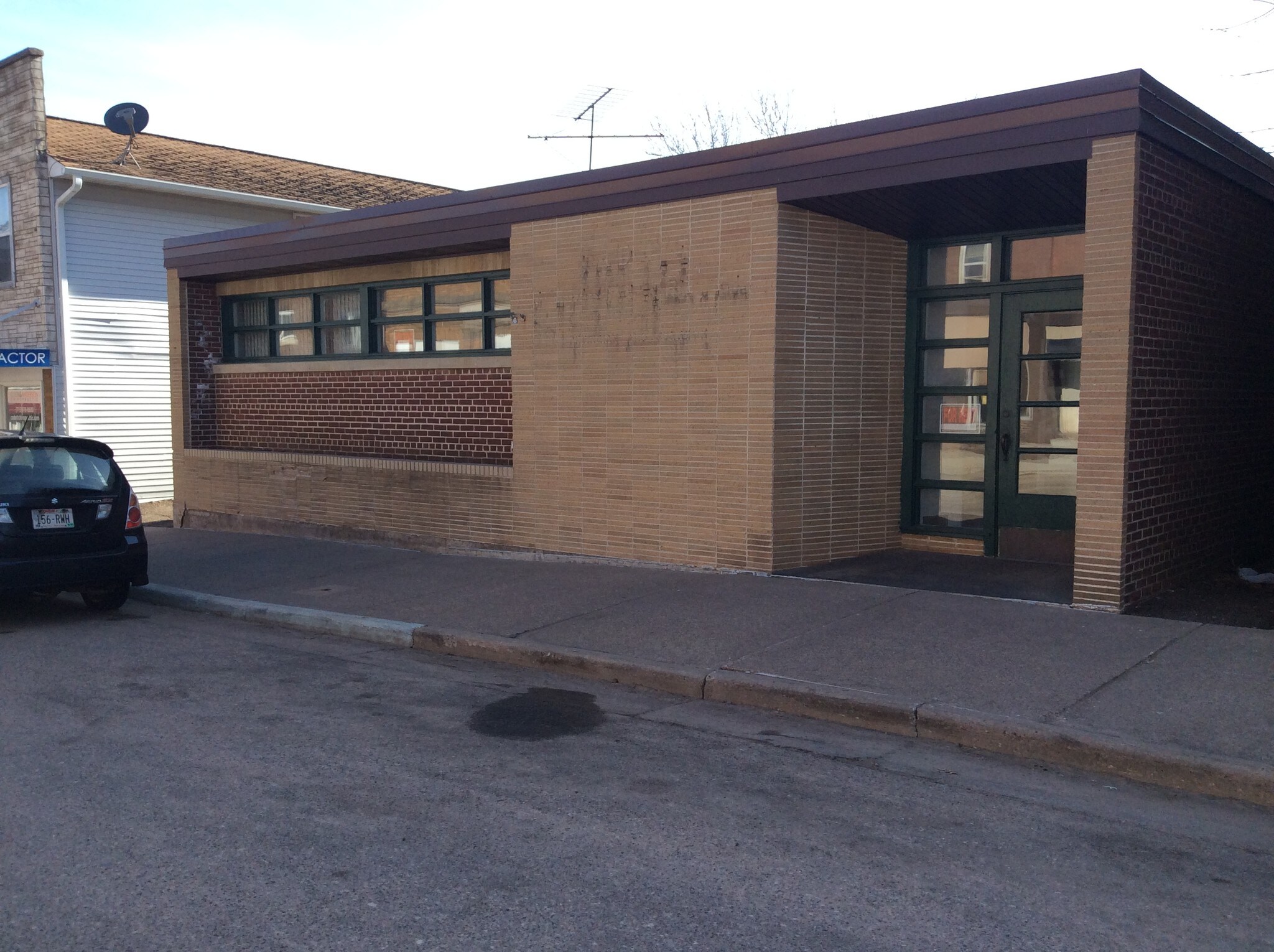 324 N Main St, Cadott, WI for sale Primary Photo- Image 1 of 1