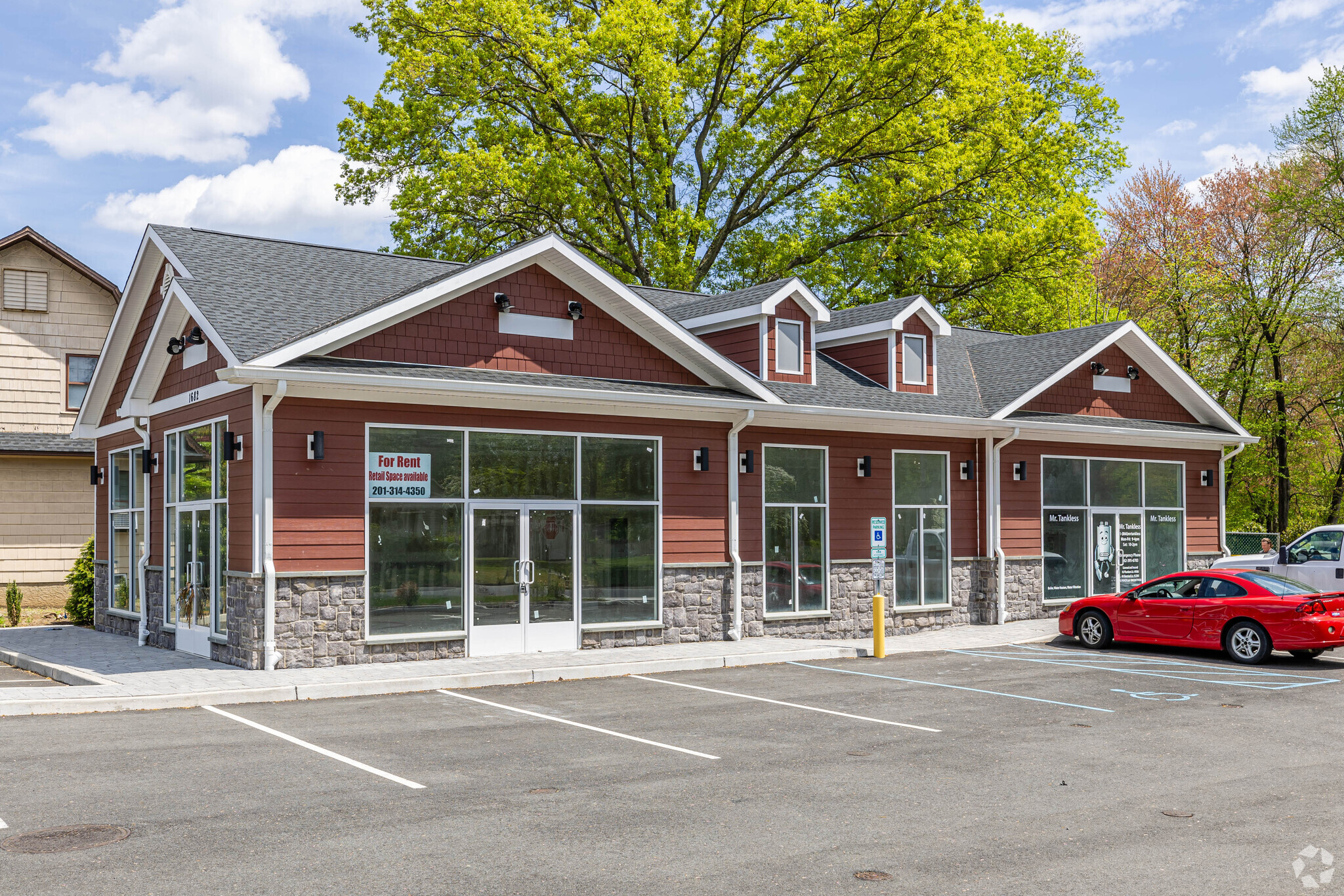 1684 Springfield Ave, New Providence, NJ for sale Primary Photo- Image 1 of 1