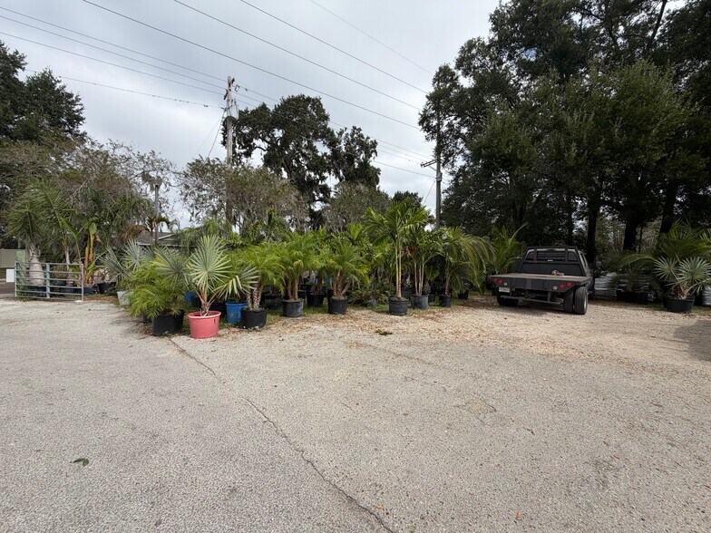 2404 Parsons Ave, Seffner, FL for sale - Building Photo - Image 2 of 6