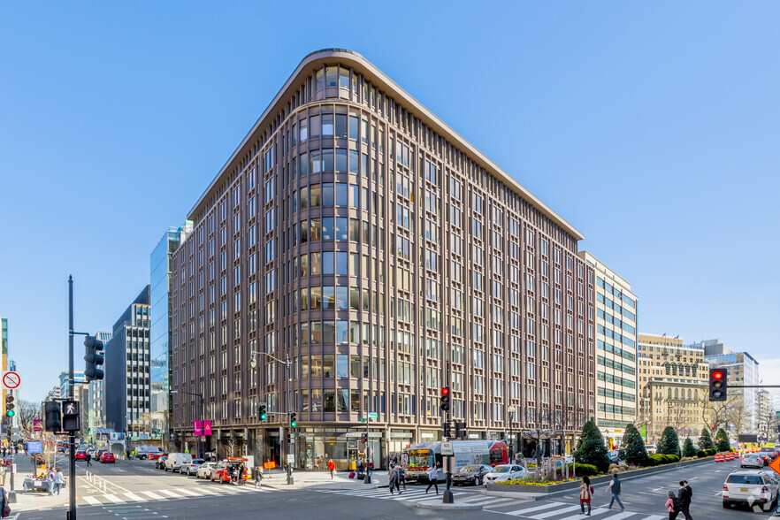 1025 Connecticut Ave NW, Washington, DC for lease - Building Photo - Image 2 of 7