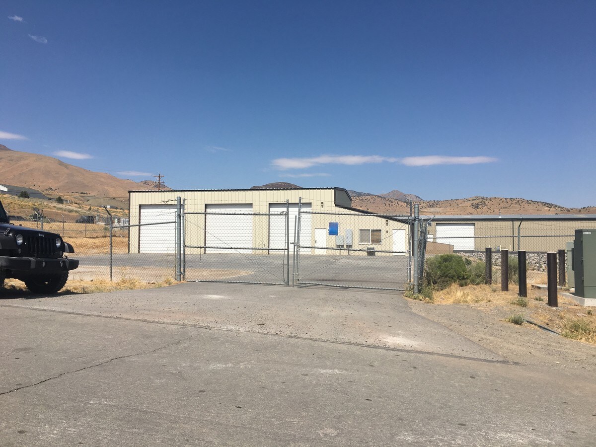6 Carry Way, Mound House, NV 89706