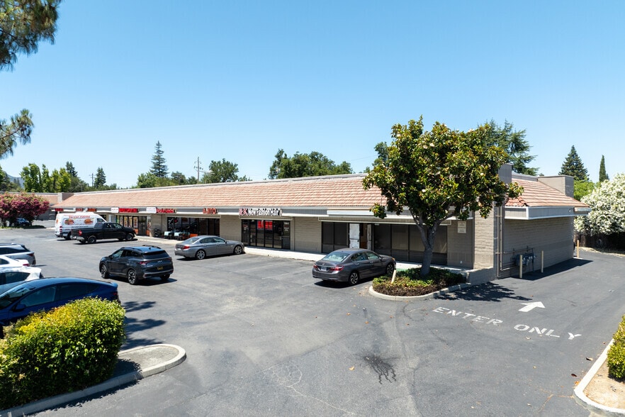 7335-7337 Bollinger Rd, Cupertino, CA for lease - Primary Photo - Image 2 of 4