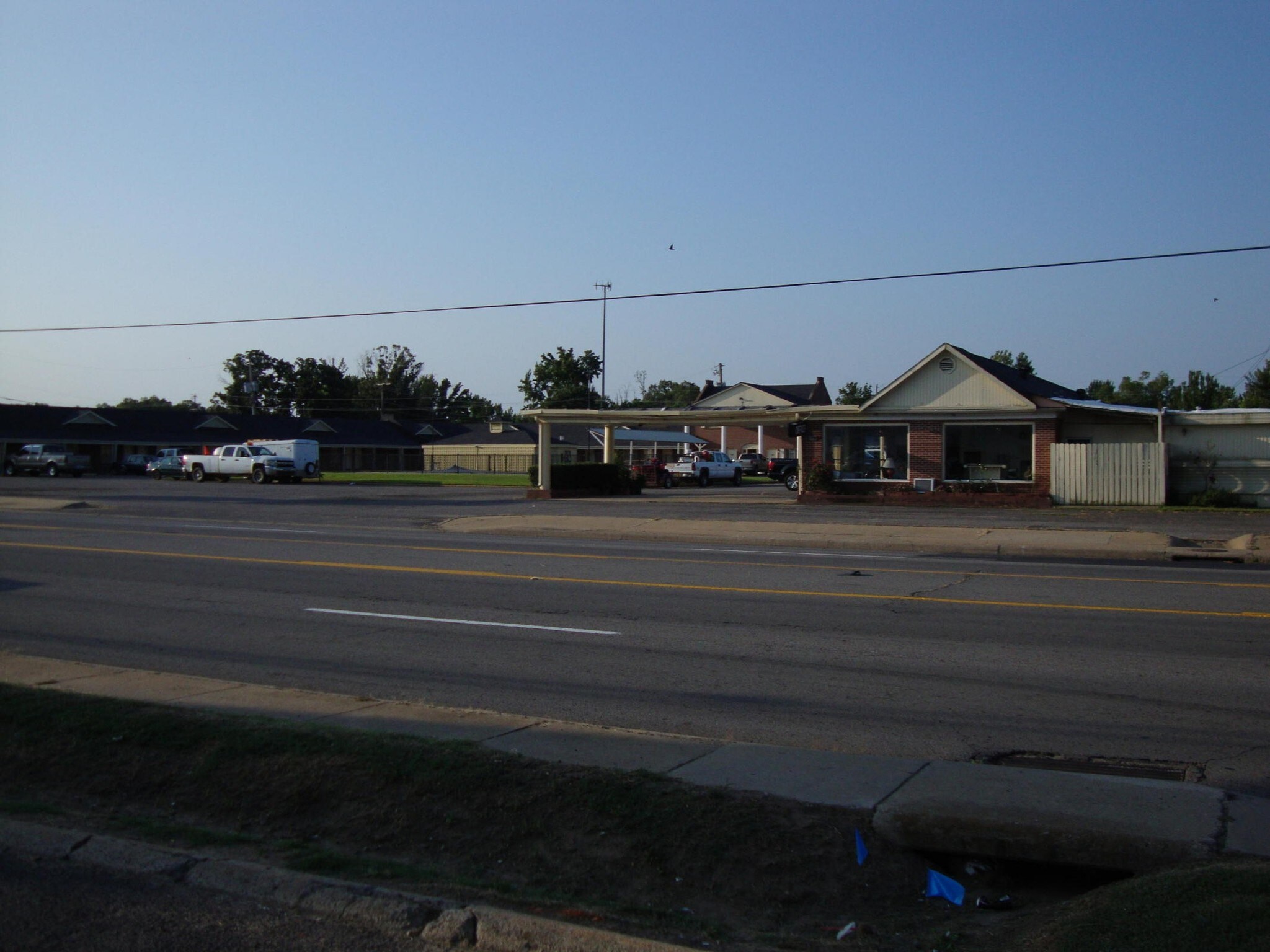 1522 E Main St, Russellville, AR for sale Primary Photo- Image 1 of 1