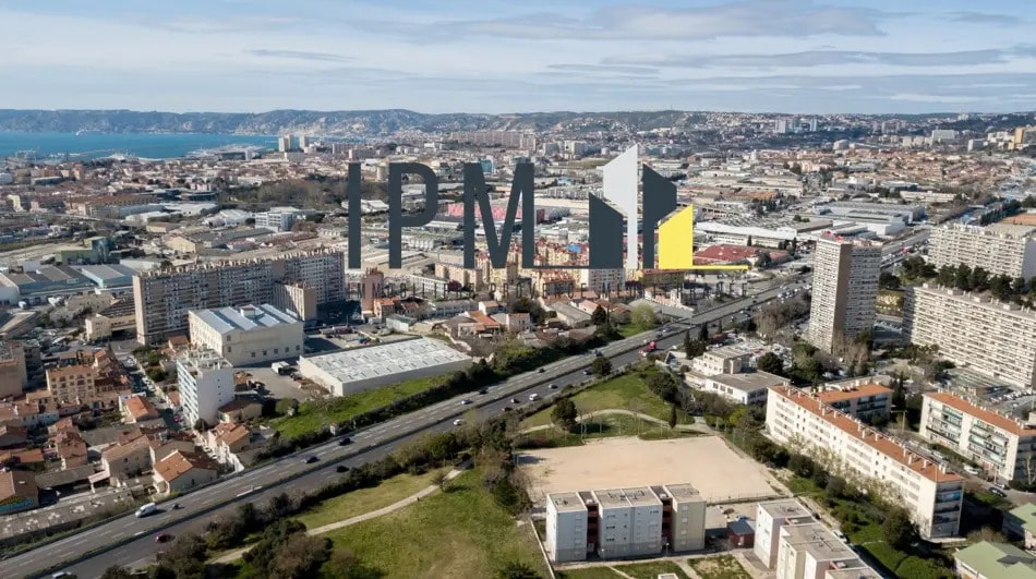 Retail in Aix-en-Provence for lease - Aerial - Image 2 of 6