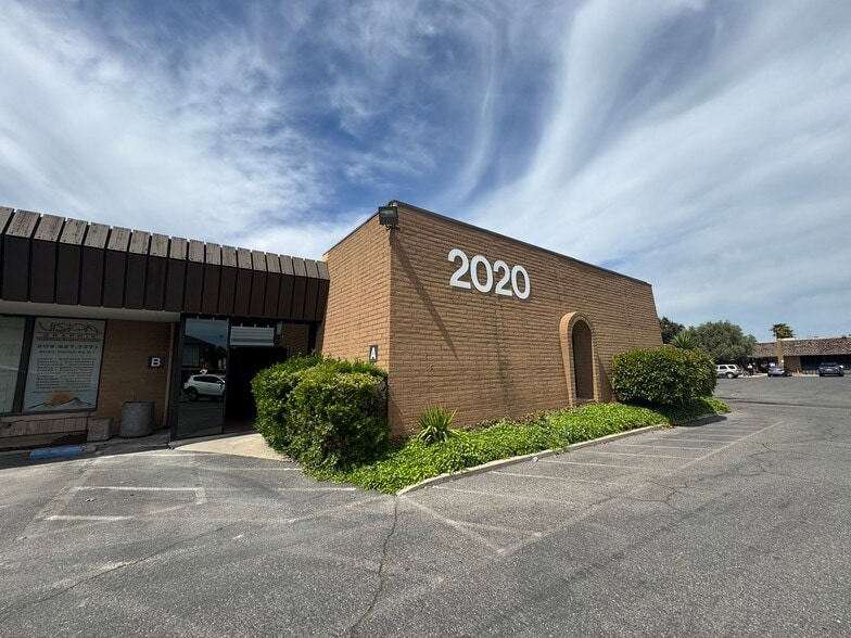 2020 Coffee Rd, Modesto, CA for sale - Building Photo - Image 3 of 10