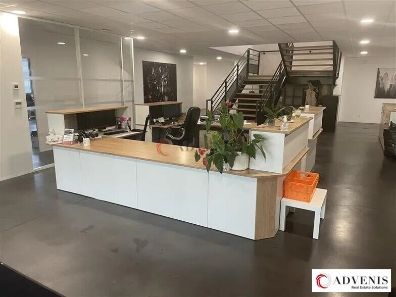 Office in Bruges for lease - Lobby - Image 3 of 5