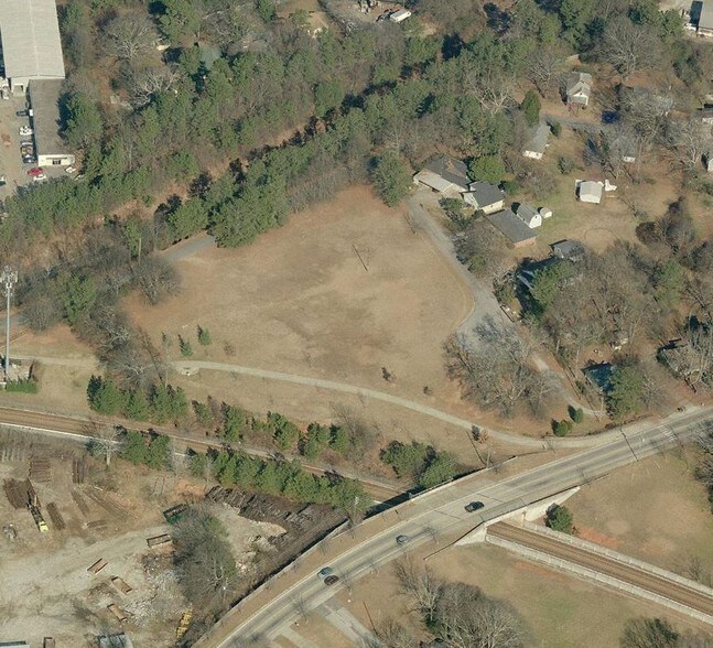 3088 N Clarendon Ave, Avondale Estates, GA 30002