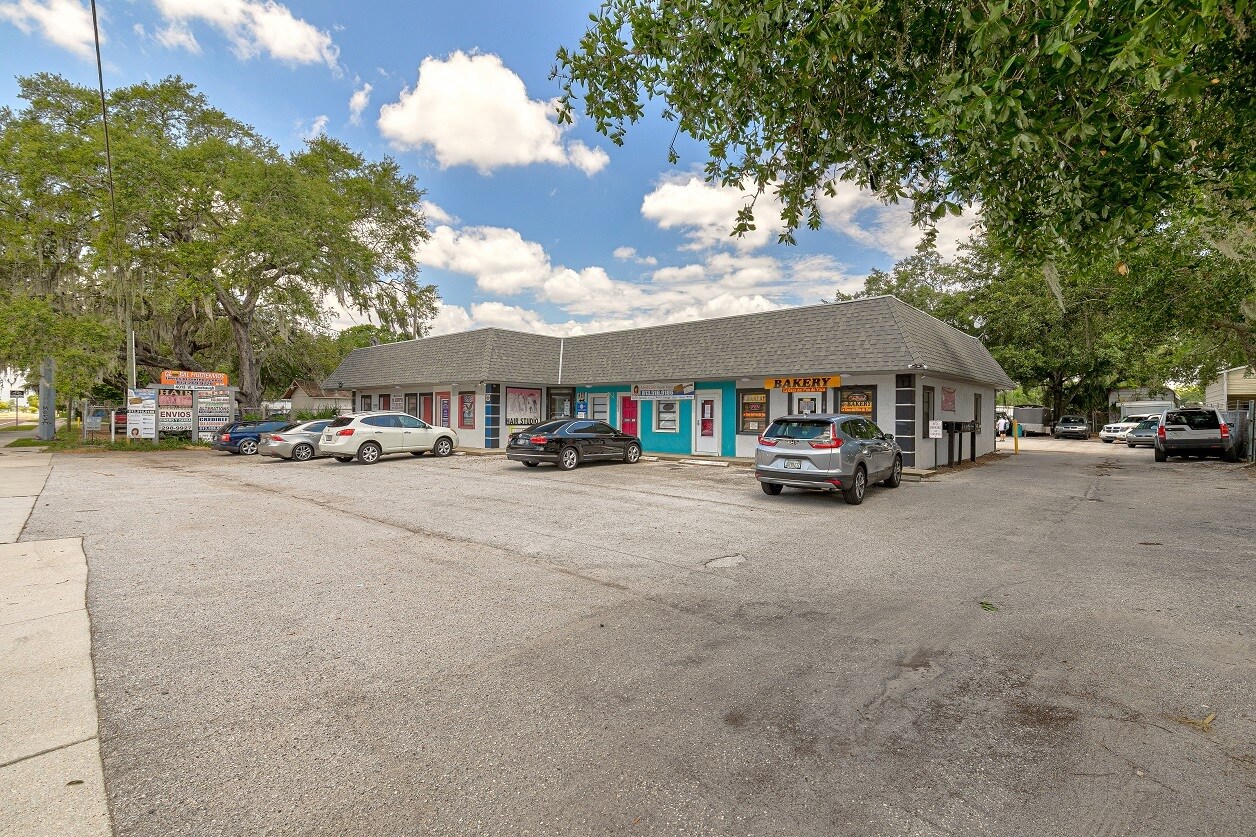 4013 W Linebaugh Ave, Tampa, FL for sale Building Photo- Image 1 of 1