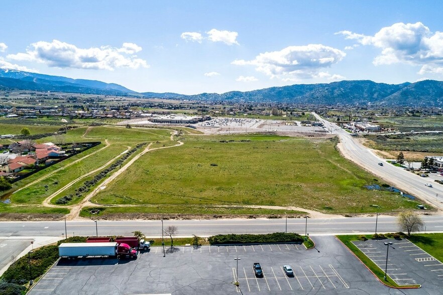 770 Tehachapi blvd, Tehachapi, CA for sale - Building Photo - Image 3 of 5