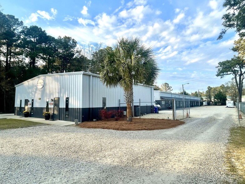 354 Tiller Dr, Pawleys Island, SC for lease - Building Photo - Image 1 of 33