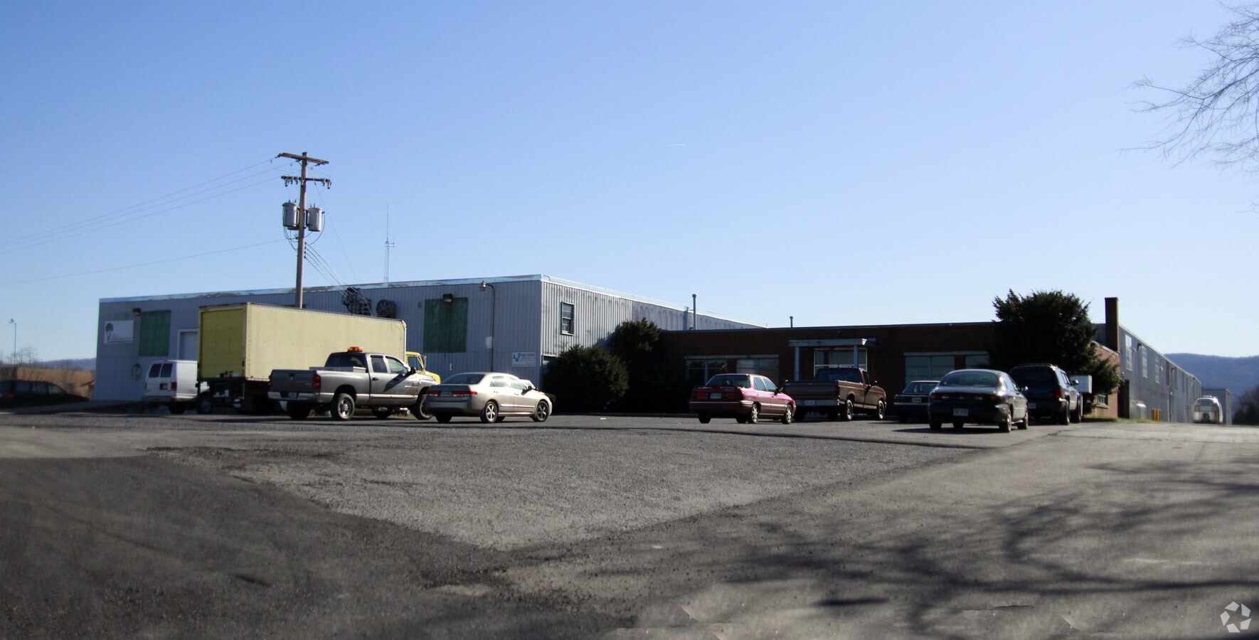 508 Kendrick Ln, Front Royal, VA 22630