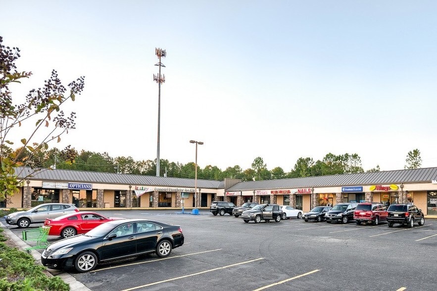 1372-1398 Gray Hwy, Macon, GA for sale - Building Photo - Image 1 of 1