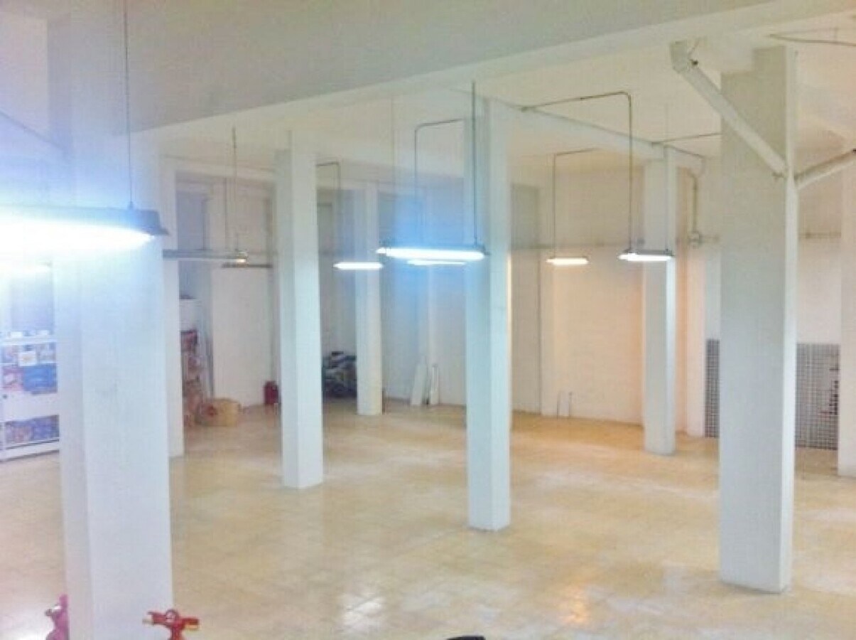 Alicante, ALI 03010 - - - Interior Photo - Image 2 of 3