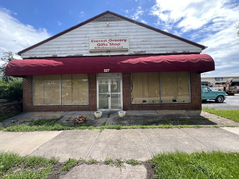 327 N Royal Ave, Front Royal, VA for sale - Building Photo - Image 1 of 18