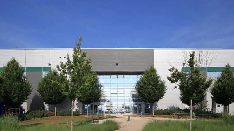 Industrial in Moissy-Cramayel for lease - Building Photo - Image 2 of 11