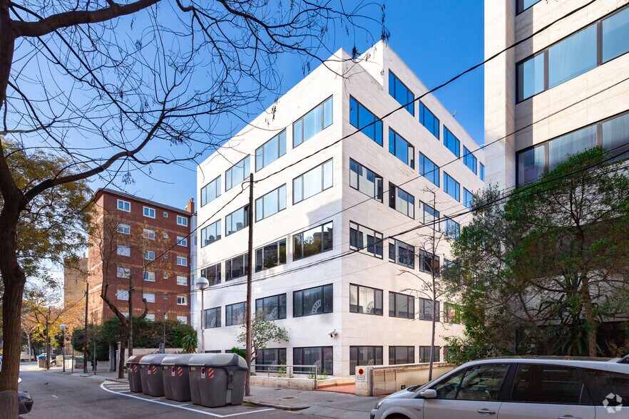 Carrer del Milanesat, 21-23, Barcelona, Barcelona for lease - Building Photo - Image 3 of 5